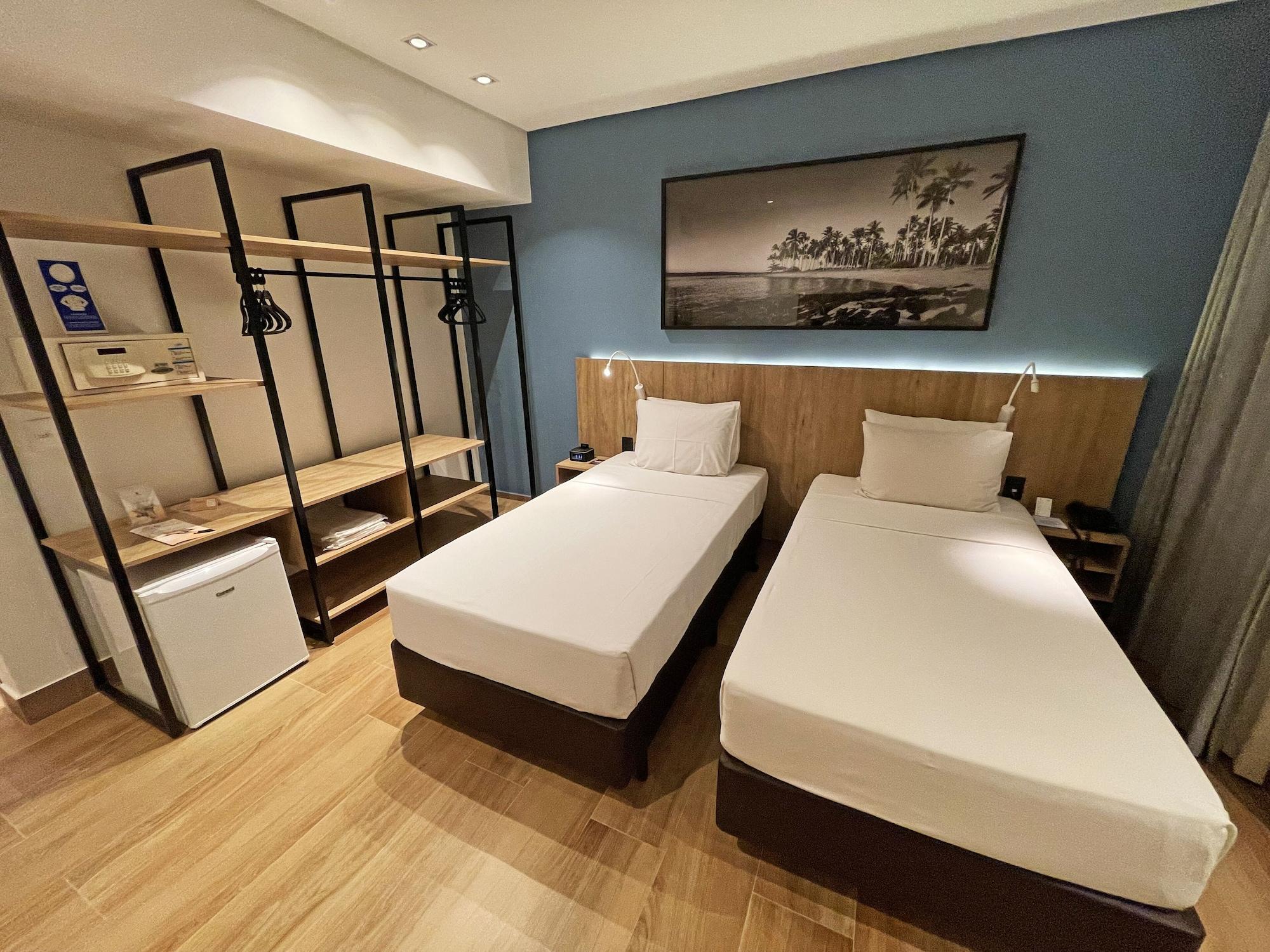 Hotel Senac Ilha Do Boi Vitória Eksteriør billede Standard twin room
