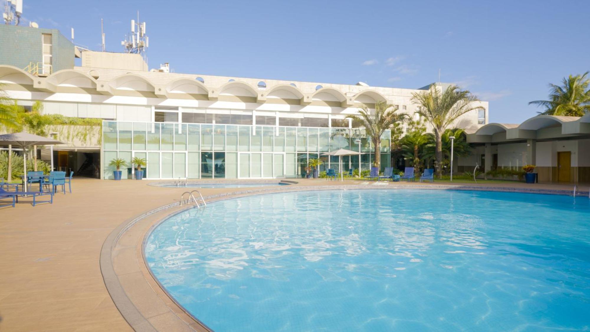 Hotel Senac Ilha Do Boi Vitória Eksteriør billede The swimming pool at the hotel