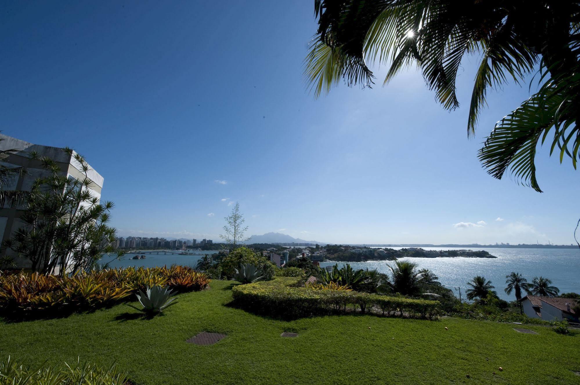 Hotel Senac Ilha Do Boi Vitória Eksteriør billede View of the Bay of Bengal from the hotel